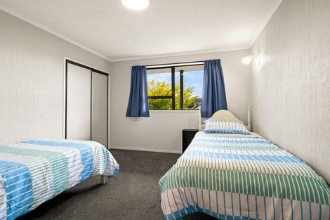 Photo of property in 33 Walton Park Avenue, Fairfield, Dunedin, 9018