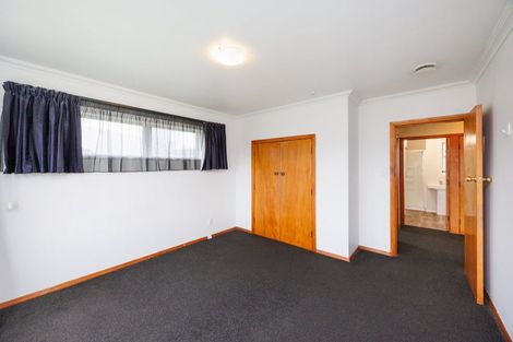 Photo of property in 8 Hurley Place, Awapuni, Palmerston North, 4412
