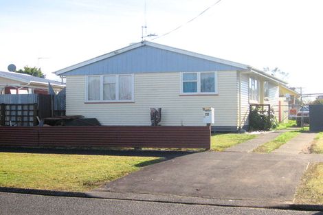 Photo of property in 42 Yvonne Street, Melville, Hamilton, 3206