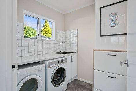 Photo of property in 37 Sheridan Crescent, Leamington, Cambridge, 3432