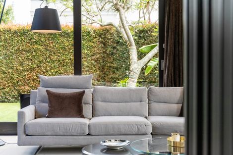 Photo of property in 11 Bella Vista Road, Herne Bay, Auckland, 1011