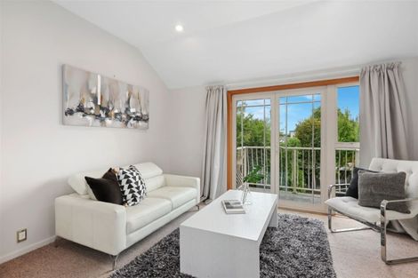 Photo of property in 55 Memorial Avenue, Ilam, Christchurch, 8053