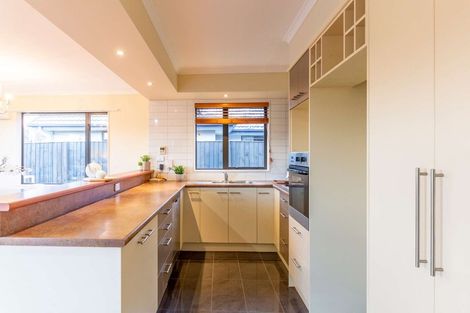 Photo of property in 5 Baltic Place, Northwood, Christchurch, 8051