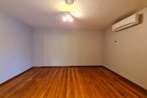 Photo of property in 54 Peer Street, Upper Riccarton, Christchurch, 8041