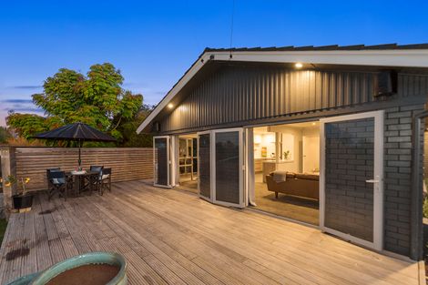 Photo of property in 36 Acacia Crescent, Glenview, Hamilton, 3206