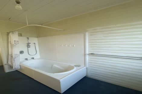 Photo of property in 95 Mackworth Street, Woolston, Christchurch, 8062