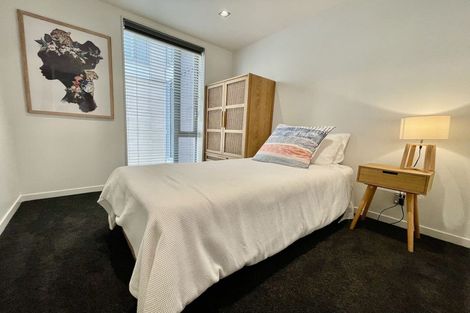 Photo of property in Piermont Apartments, 7b/82 Cable Street, Te Aro, Wellington, 6011