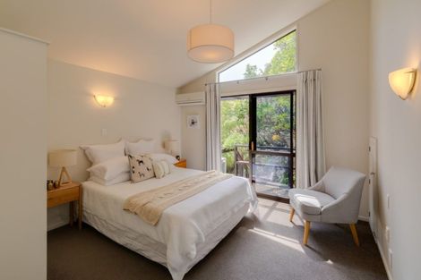 Photo of property in 95 Cannon Hill Crescent, Mount Pleasant, Christchurch, 8081