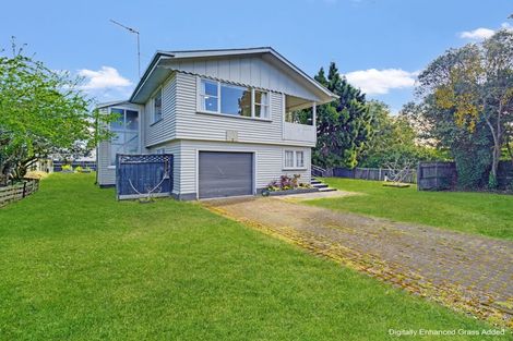 Photo of property in 6 Lee Road, Hannahs Bay, Rotorua, 3010
