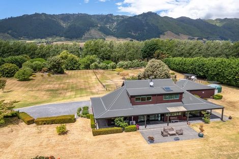 Photo of property in 25 Kensington Drive, Peka Peka, Waikanae, 5391