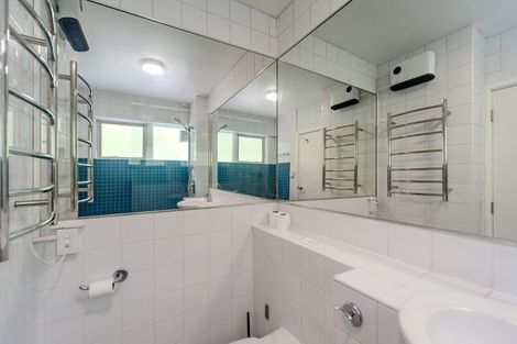 Photo of property in 31/125 Grant Road, Thorndon, Wellington, 6011