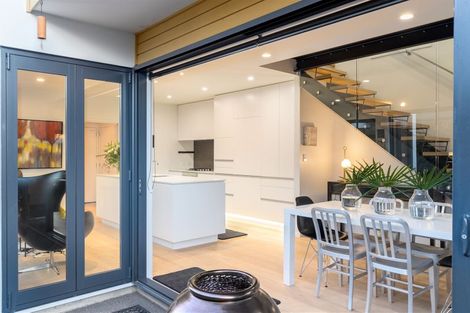 Photo of property in 994 Colombo Street, St Albans, Christchurch, 8014