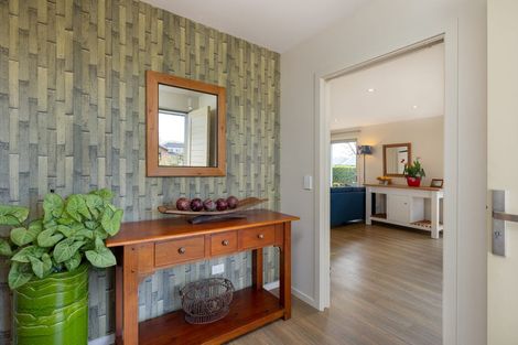 Photo of property in 2 Puketutu Grove, Motueka, 7120