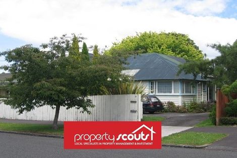 Photo of property in 2/13 Marama Street, Castor Bay, Auckland, 0620