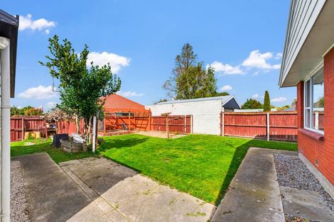 Photo of property in 4 Colesbury Street, Bishopdale, Christchurch, 8053