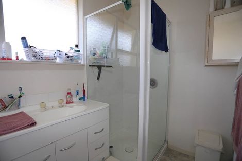 Photo of property in 53 Martbern Crescent, Bishopdale, Christchurch, 8053