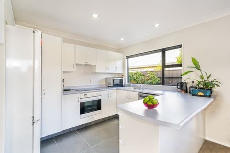 Photo of property in 28 Tararua Street, Trentham, Upper Hutt, 5018