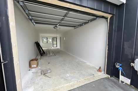 Photo of property in 1 Whawhaki Lane, Kumeu, 0810