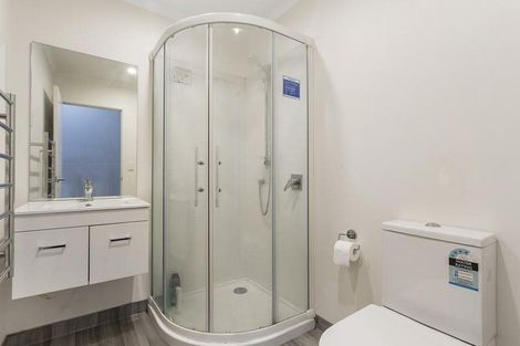 Photo of property in 96 Harbour Terrace, North Dunedin, Dunedin, 9016