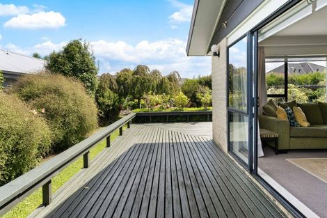 Photo of property in 2 Tavarnya Way, Patumahoe, Pukekohe, 2679