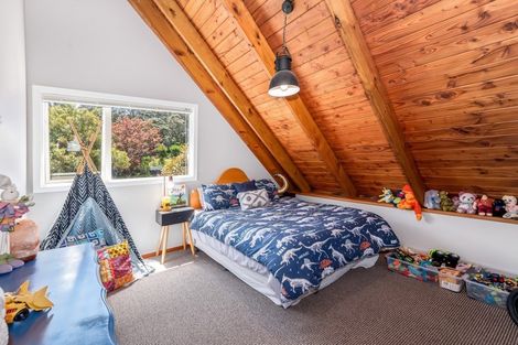 Photo of property in 21a Page Point, Mellons Bay, Auckland, 2014