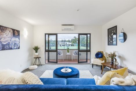 Photo of property in Norfolk Apartments, 7 Ramsgate Terrace, Mairangi Bay, Auckland, 0630