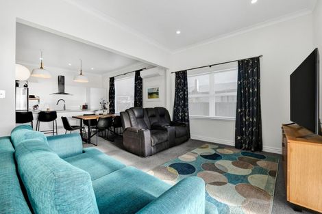 Photo of property in 54 Cloten Road, Stratford, 4332