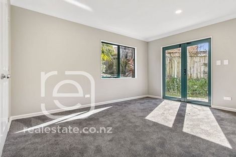 Photo of property in 2 Roseville Road, Gulf Harbour, Whangaparaoa, 0930