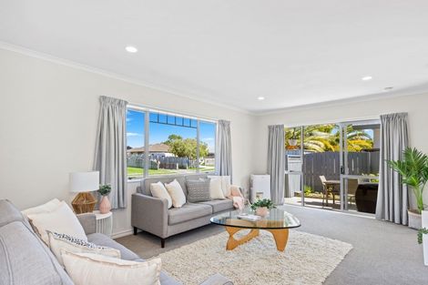 Photo of property in 64 Blake Boulevard, Papamoa Beach, Papamoa, 3118