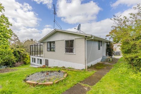 Photo of property in 35 Nile Road, Kelston, Auckland, 0602