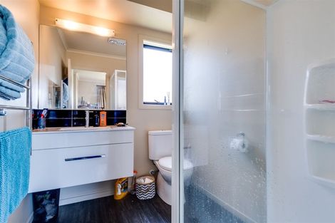 Photo of property in 13 Waitaha Place, Clive, 4102