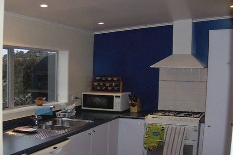 Photo of property in 74 Nottingham Street, Karori, Wellington, 6012