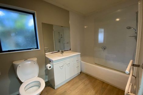 Photo of property in 9 Gallony Avenue, Massey, Auckland, 0614