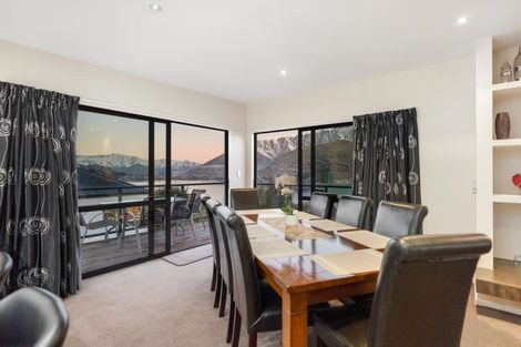Photo of property in 11 Highview Terrace, Queenstown, 9300