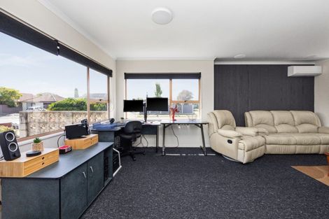 Photo of property in 45 Coventry Avenue, Tamatea, Napier, 4112