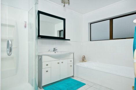 Photo of property in 44 Endeavour Avenue, Flagstaff, Hamilton, 3210