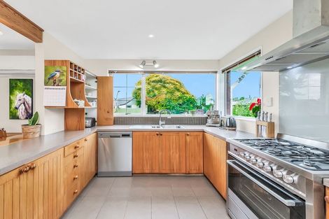 Photo of property in 8 Muir Avenue, Halswell, Christchurch, 8025