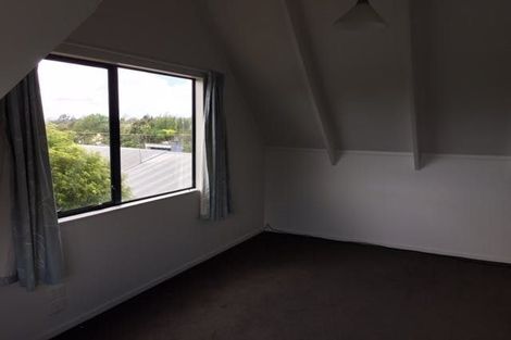 Photo of property in 2a Seymour Road, Sunnyvale, Auckland, 0612