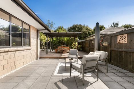 Photo of property in 274 Lakes Boulevard, Pyes Pa, Tauranga, 3112