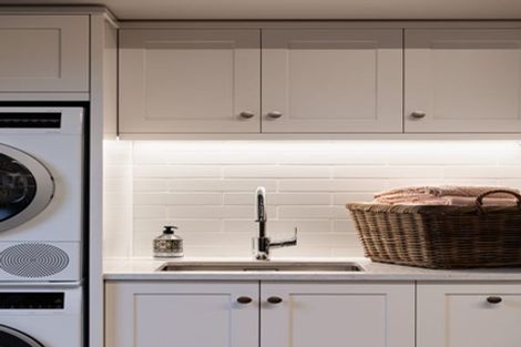 Photo of property in 5 Brianna Place, Karaka, 2113