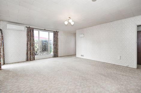 Photo of property in 2/52 Napier Road, Havelock North, 4130