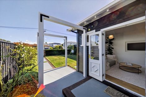 Photo of property in 136 Matsons Avenue, Papanui, Christchurch, 8053