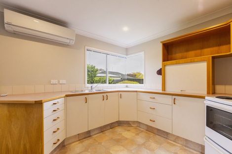 Photo of property in 2/68 Guppy Road, Greenmeadows, Napier, 4112