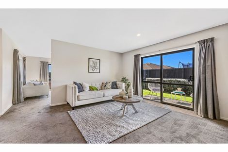 Photo of property in 34 Wallingford Crescent, Rolleston, 7615