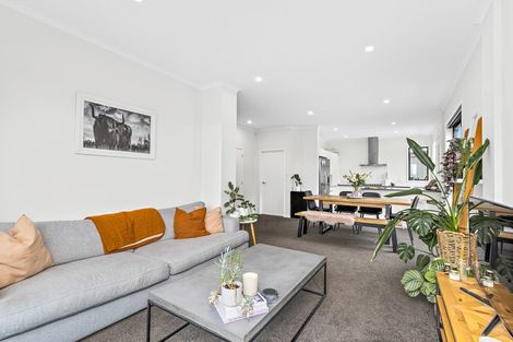 Photo of property in 1 Pukewhero Rise, Westgate, Auckland, 0614