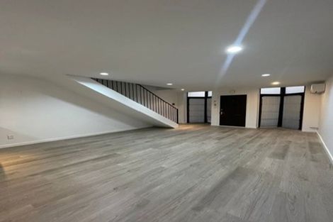 Photo of property in Mendoza Terraces, 9 Ebor Street, Te Aro, Wellington, 6011