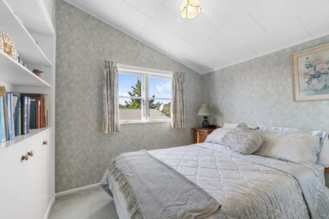 Photo of property in 3 Barrett Street, Westown, New Plymouth, 4310