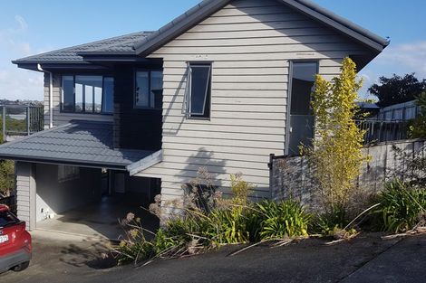 Photo of property in 71a Buscomb Avenue, Henderson, Auckland, 0610