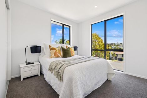 Photo of property in 24a Salem Place, Torbay, Auckland, 0630
