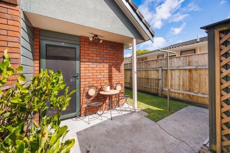 Photo of property in 76a Albert Street, Palmerston North, 4414